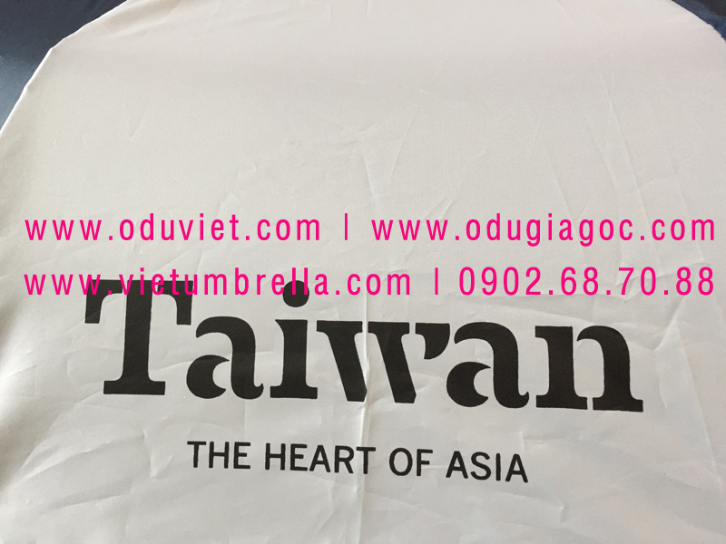 xưởng sản xuất ô dù cầm tay in logo quảng cáo